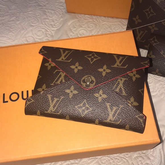 Authentic Louis Vuitton Pouchette Kirigami médium - Picture 3 of 8